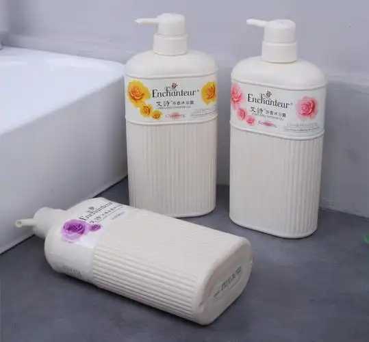 香皂和沐浴露哪个对皮肤没有伤害