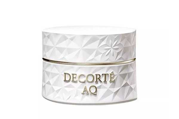 面霜要不要卸妆?面霜和防晒霜哪个先擦 面霜要不要卸妆?面霜和防晒霜哪个先擦