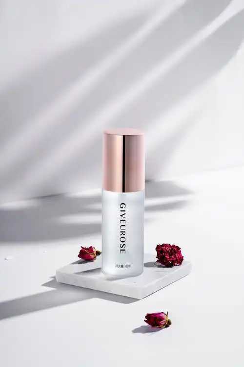 润肤乳和爽肤水哪个先用 润肤乳和爽肤水哪个先用