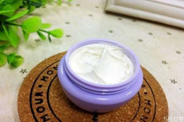 珍珠膏为什么会变黄?珍珠膏夏天可以放冰箱吗 珍珠膏为什么会变黄?珍珠膏夏天可以放冰箱吗