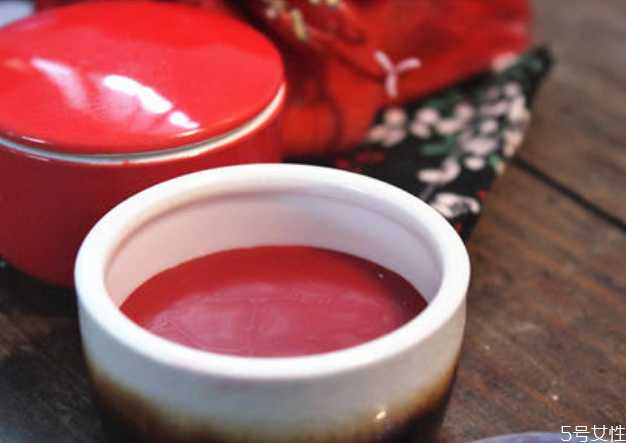 胭脂是口红还是腮红 胭脂是口红还是腮红