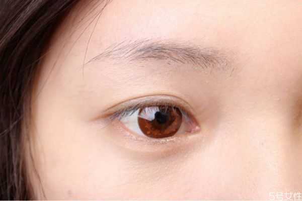 淡妆眉毛怎么画好看？画眉需要注意的事项