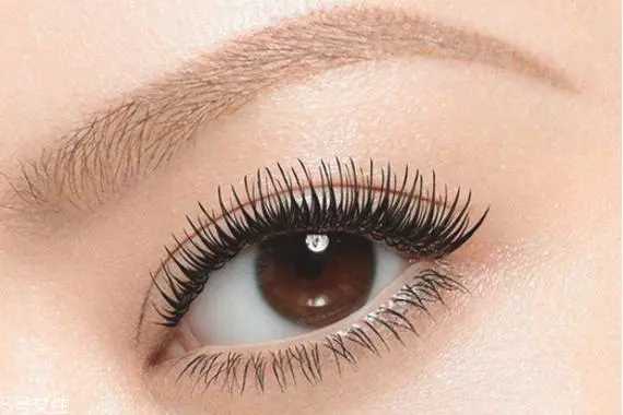 假睫毛可以重复使用吗?有的可以有的不行 假睫毛可以重复使用吗?有的可以有的不行