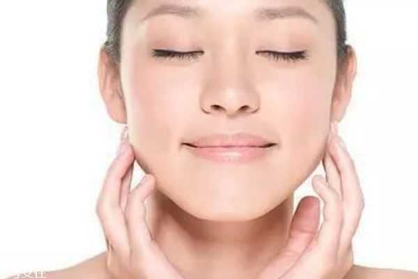 爆水霜的正确使用方法