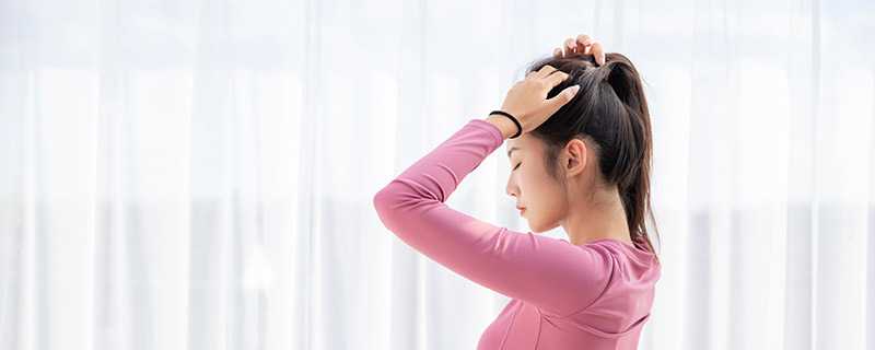 头发干枯毛躁的原因 头发干枯毛躁的原因