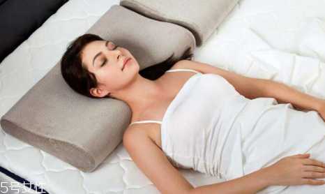 夏天怎么不被晒黑?坚持这4点就够了 夏天怎么不被晒黑?坚持这4点就够了