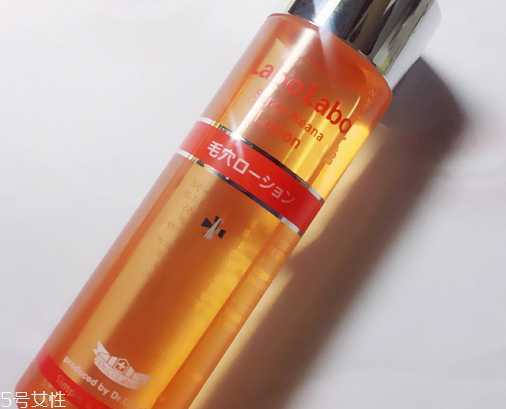 化妆水面膜可以天天敷吗？化妆水到底该怎么用