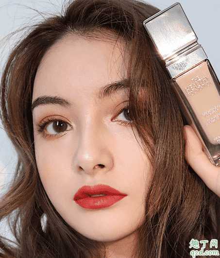 pf粉底液新版和旧版的区别 pf粉底液真假对比图 pf粉底液新版和旧版的区别 pf粉底液真假对比图