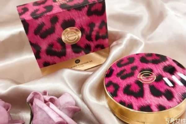 豹纹气垫和爱敬哪个好用？dpc气垫跟爱敬哪个好