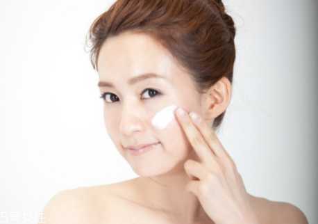 护肤品不吸收的症状有哪些?护肤品不吸收怎么调理 护肤品不吸收的症状有哪些?护肤品不吸收怎么调理