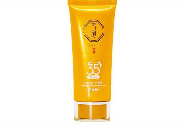 防晒霜和防晒喷雾哪个效果比较好 防晒霜和防晒喷雾哪个效果比较好