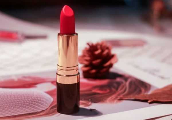 口红断了怎么修复 口红断了怎么修复