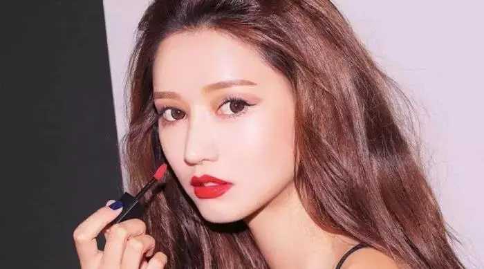 10支40岁皮肤暗黄女人口红推荐