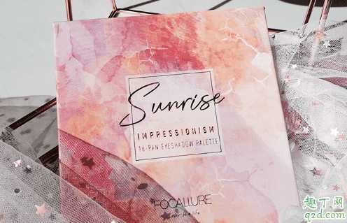 菲鹿儿16色眼影盘怎么搭配？菲鹿儿16色眼影盘教程