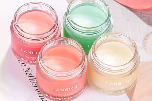 唇膜涂完可以涂口红吗 唇膜涂完可以涂口红吗