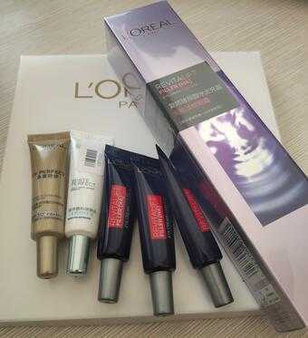 欧莱雅紫熨斗眼霜怎么样?紫熨斗眼霜用法 欧莱雅紫熨斗眼霜怎么样?紫熨斗眼霜用法