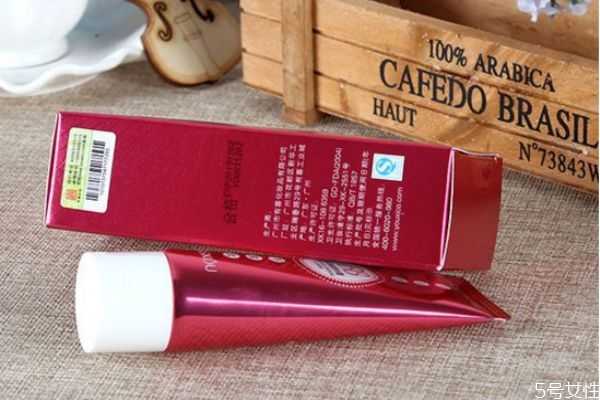 气垫和bb霜哪个对皮肤伤害小?粉底液和bb哪个伤害小 气垫和bb霜哪个对皮肤伤害小?粉底液和bb哪个伤害小