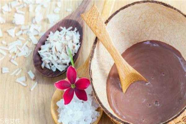 浴盐可以代替沐浴露吗