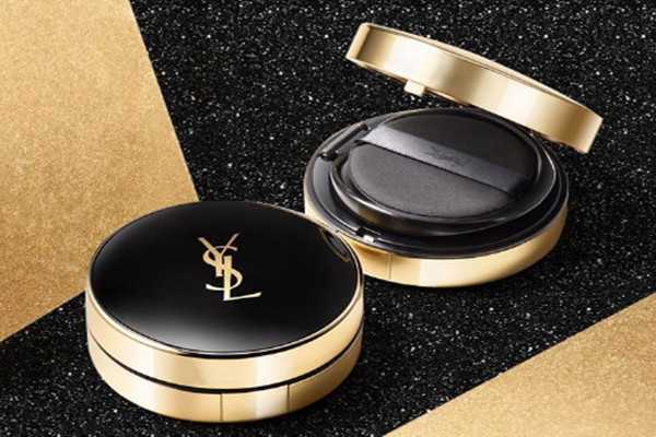 ysl墨水气垫油腻吗 ysl墨水气垫油腻吗