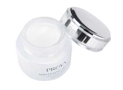 夏天适合用面霜吗？夏天用面霜还是乳液好