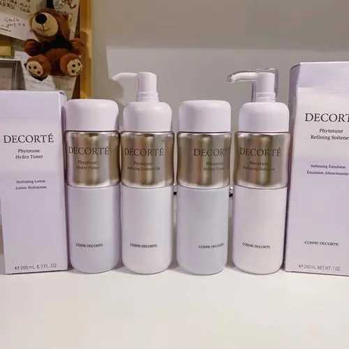 黛珂水乳适合什么肤质及年龄 干皮的最爱 黛珂水乳适合什么肤质及年龄 干皮的最爱