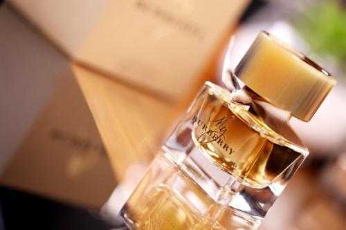 香水味道太浓了怎么办？香水喷多了怎么解决
