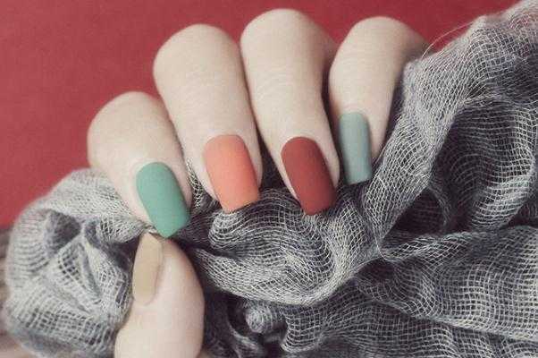 甲油胶可以直接涂在指甲上吗 