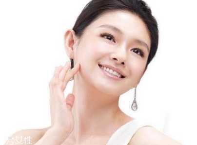 更换护肤品要注意什么?更换护肤品的正确方法 更换护肤品要注意什么?更换护肤品的正确方法