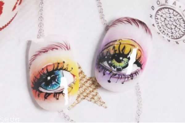 卡通手绘美甲怎么做？动物图案卡通美甲怎么做