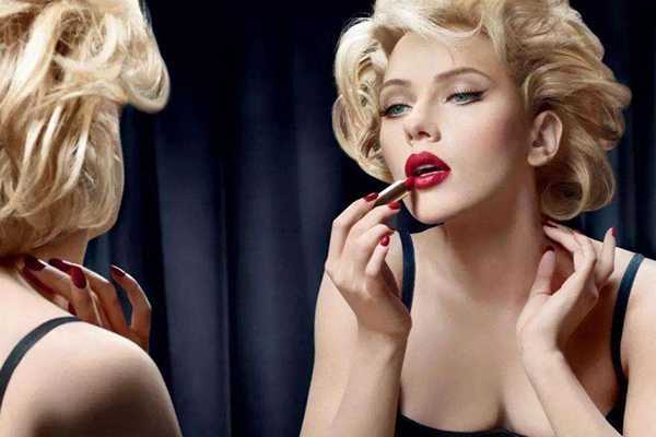 涂口红算化妆吗