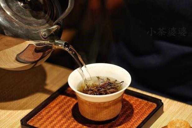 茶叶水放多长时间就不能喝了