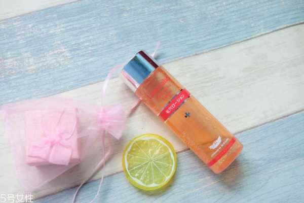 城野医生毛孔收敛水敷多久 城野医生毛孔收敛水敷多久