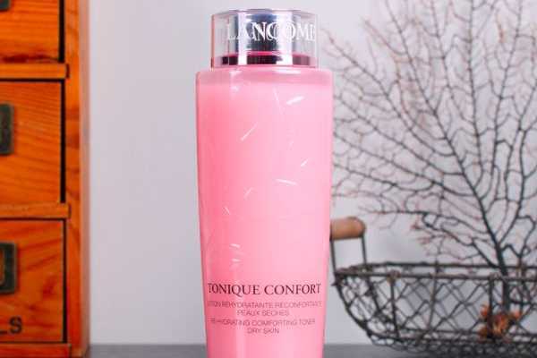 兰蔻粉水和小黑瓶的顺序揭秘,小黑瓶和粉水哪个先用? 兰蔻粉水和小黑瓶的顺序揭秘,小黑瓶和粉水哪个先用?