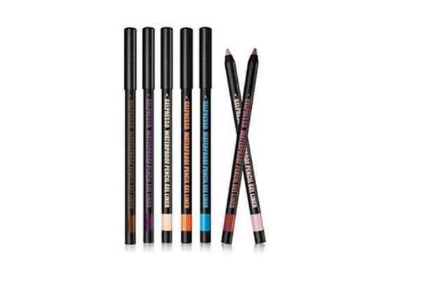 眼线笔要用卸妆水还是卸妆油 眼线笔要用卸妆水还是卸妆油