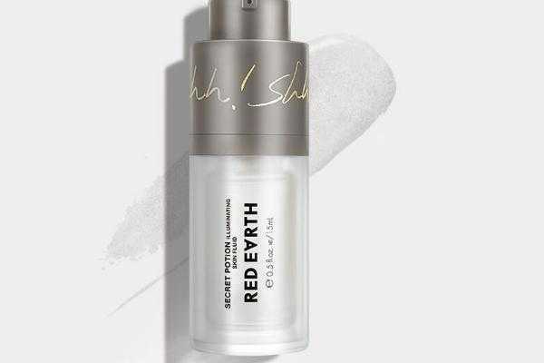 高光液好用还是高光粉好用 高光液和高光粉怎么使用