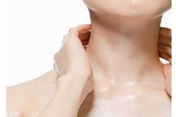 颈纹怎么可以快速消除呢