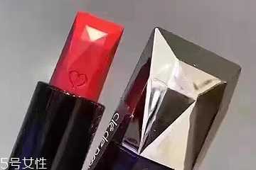 高光口红适合什么妆容？