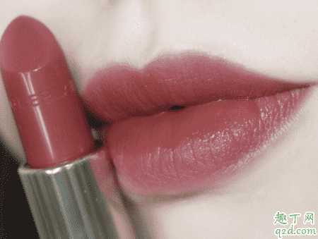 蜜桃色口红适合黄皮肤吗?蜜桃乌龙色口红热门色号推荐 蜜桃色口红适合黄皮肤吗?蜜桃乌龙色口红热门色号推荐