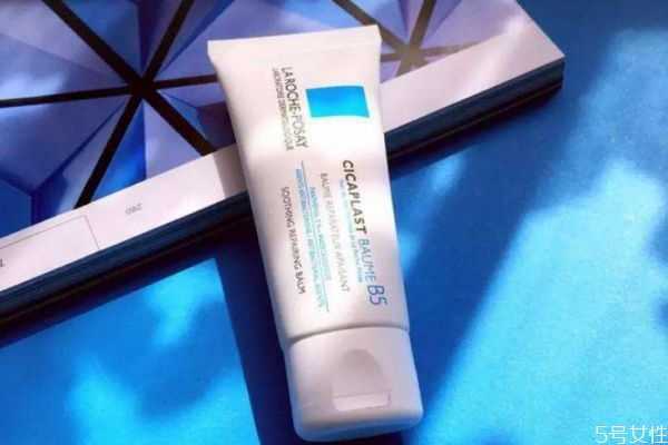 理肤泉b5点涂还是全脸？理肤泉b5能涂着睡觉吗