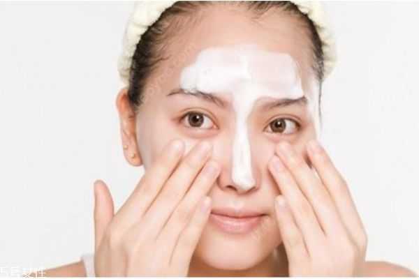 牛奶蜂蜜蛋清面膜的功效