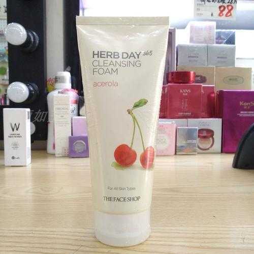 菲诗小铺樱桃洗面奶怎么样?好用吗? 菲诗小铺樱桃洗面奶怎么样?好用吗?