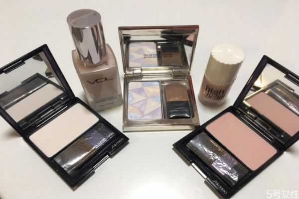 用高光要用修容吗?修容和高光怎么用 用高光要用修容吗?修容和高光怎么用