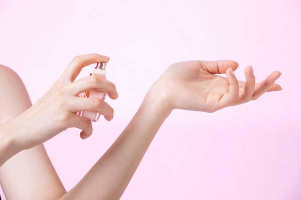 宝格丽蓝茶香水的留香时间是多久 宝格丽蓝茶香水的留香时间是多久