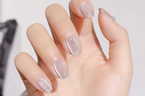 美甲可以维持多长时间 美甲可以维持多长时间