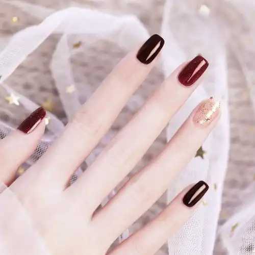 指甲油可以经常涂吗