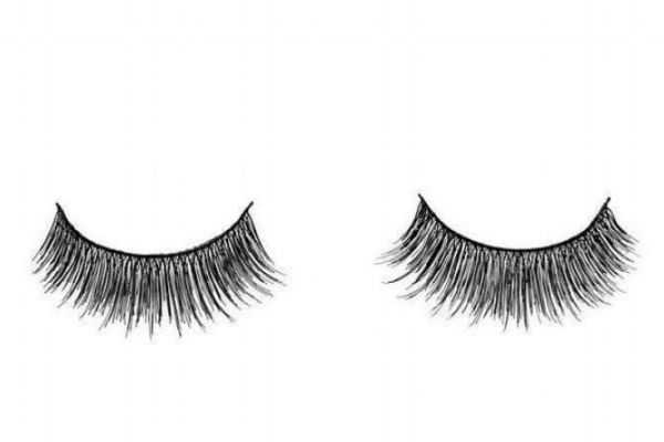 不会贴假睫毛怎么办？3种假睫毛的贴法