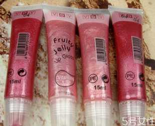 唇蜜可以当唇膜使用吗