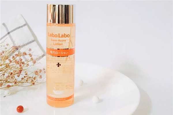 收敛水有酒精吗 收敛水有酒精吗