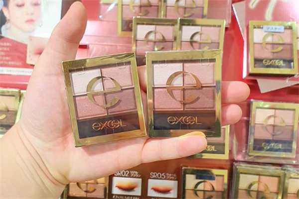 excel眼影哪个色好看？excel眼影怎么画好看