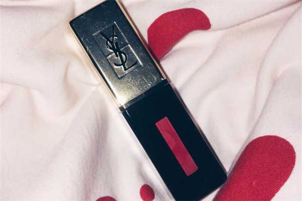 圣罗兰唇釉怎么样好用吗 圣罗兰唇釉适合黄皮的色号